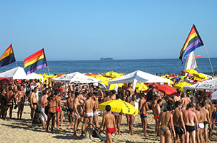Os melhores destinos com praias para os gays